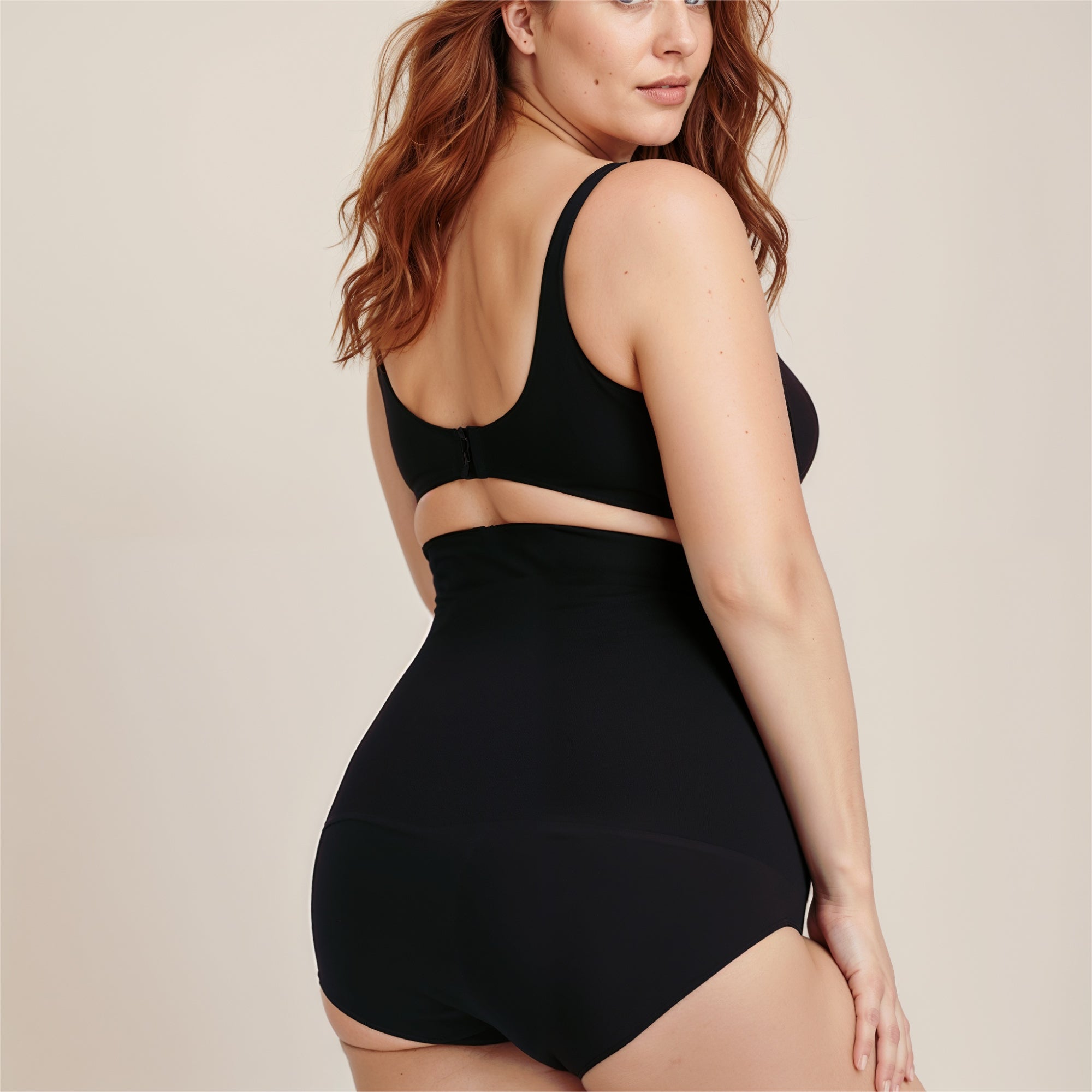 Essentials Shaper Shorts High Waisted